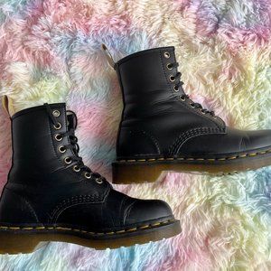 Lightly worn  Doc Marten 1460 boot - vegan!
